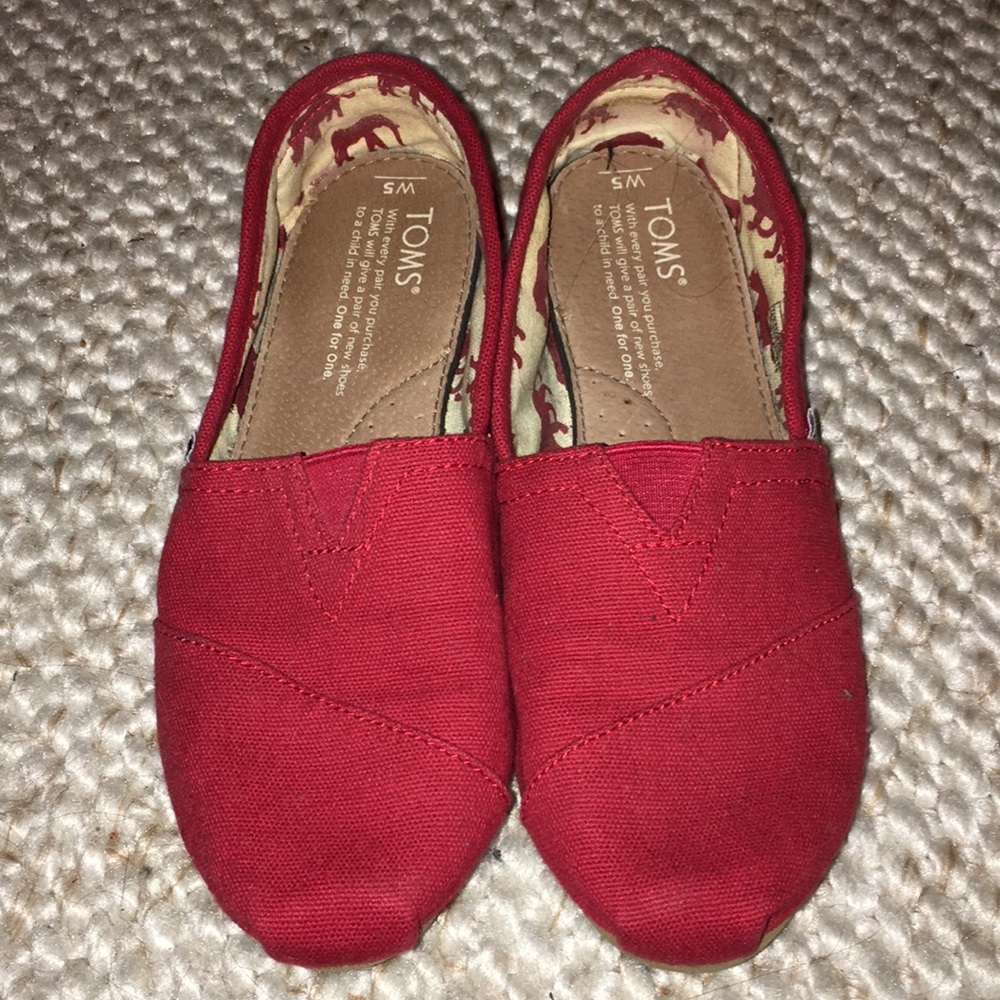 TOMS
